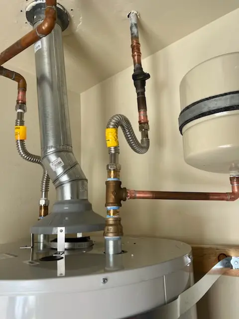 Water heater installation and plumbing repair in Sycamore Canyon